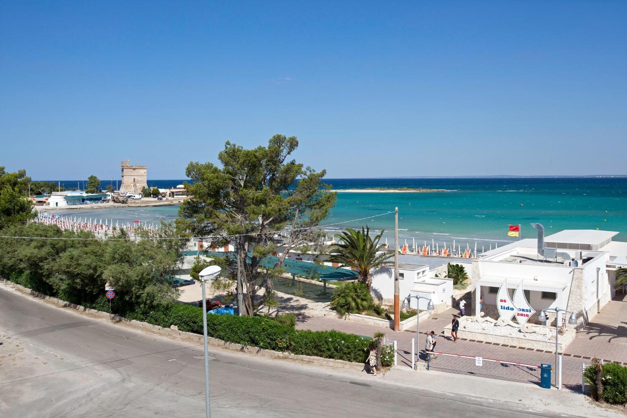 Residenza Del Mare Hotel Sant Isidoro  Buitenkant foto
